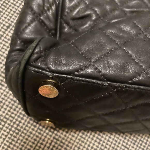 Michael Kors quilted soft leather shoulder bag - Picture 15 of 16